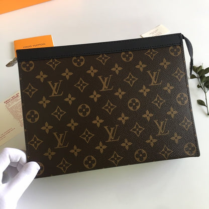 LOUIS VUITTON TOILETRY POUCH