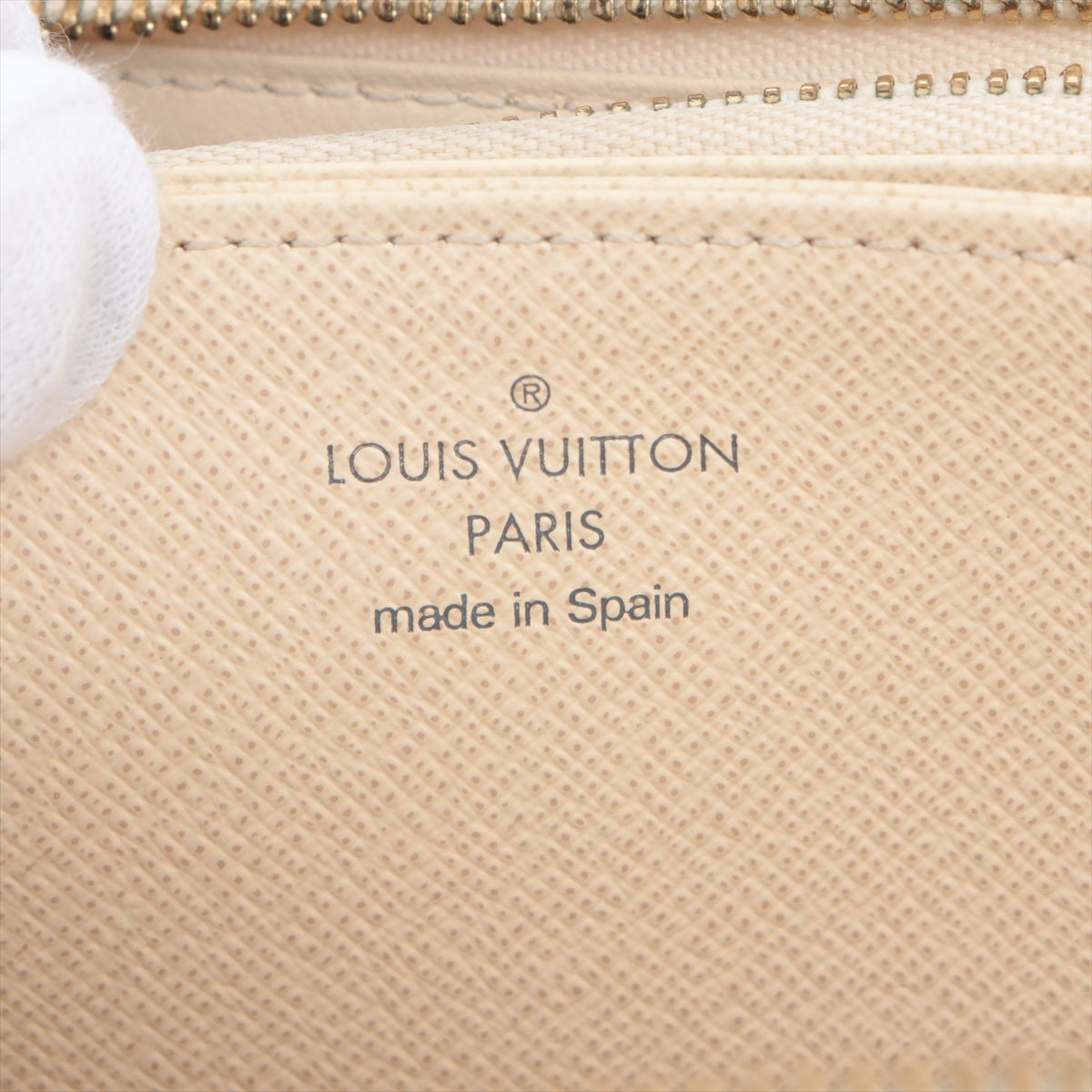 Louis Vuitton Damier Azur Zippy Long Wallet