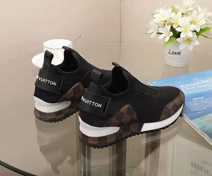 The Bags Vibe - New Arrival Louis Vuitton Sneaker 075