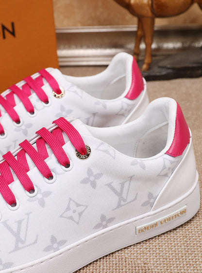 The Bags Vibe - Louis Vuitton Time Out Pink And White Sneaker