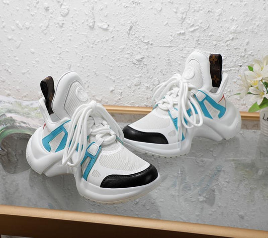 The Bags Vibe - Louis Vuitton Archlight White Black Sneaker