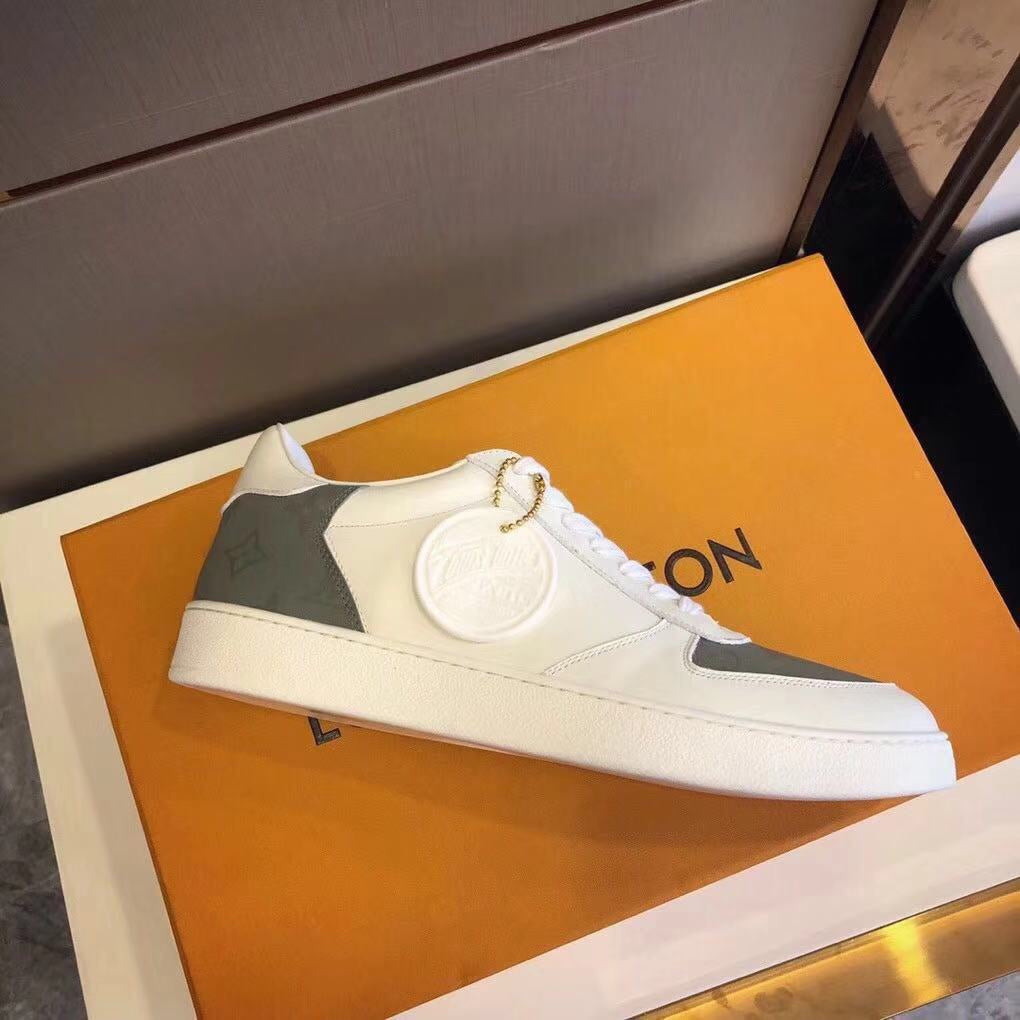 The Bags Vibe - Louis Vuitton Rivoli Low Gray White Sneaker