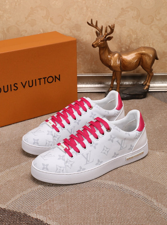 The Bags Vibe - Louis Vuitton Time Out Pink And White Sneaker