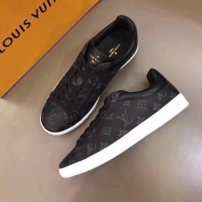 The Bags Vibe - New Arrival Louis Vuitton Sneaker 060