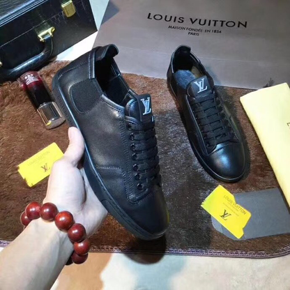 The Bags Vibe - New Arrival Louis Vuitton Sneaker 059