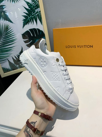 The Bags Vibe - New Arrival Louis Vuitton Sneaker 219