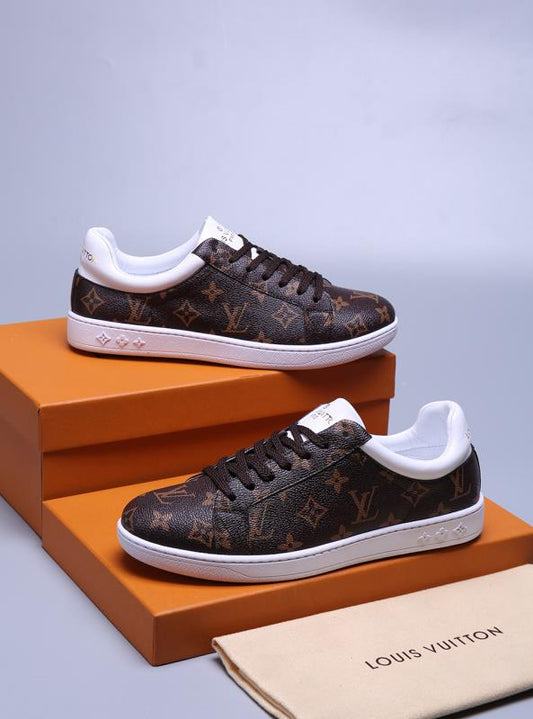 The Bags Vibe - Louis Vuitton Casual Brown Sneaker