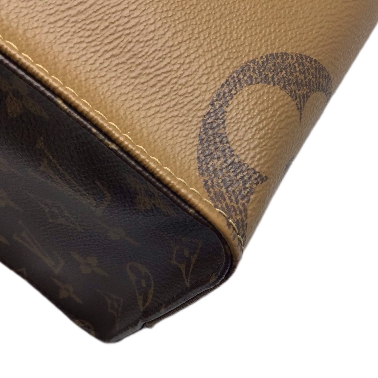 LOUIS VUITTON Monogram Giant Reverse On the Go MMM45321 TR0230 Handbag Bag Shoulder Ladies Men's Unisex