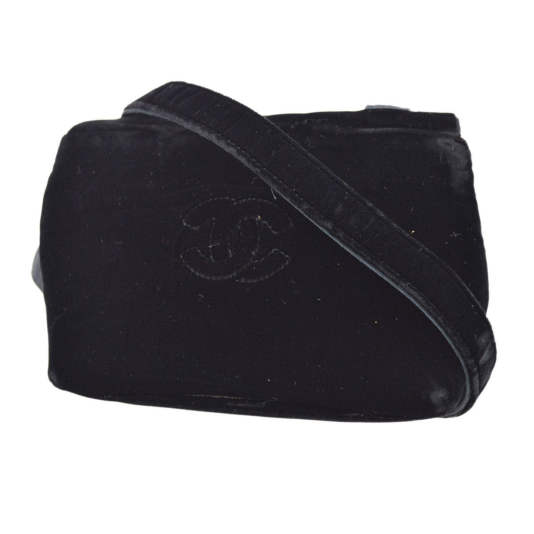 CHANEL 1991-1994 Camellia Crossbody Bag Black Velvet