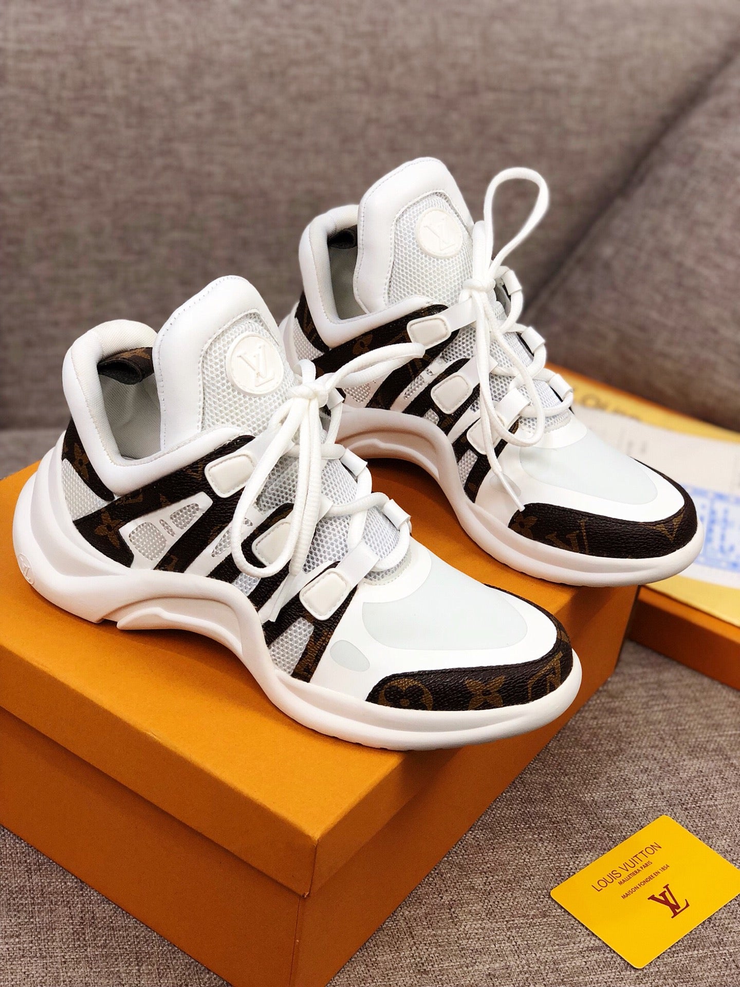 The Bags Vibe - Louis Vuitton Archlight White Brown Sneaker