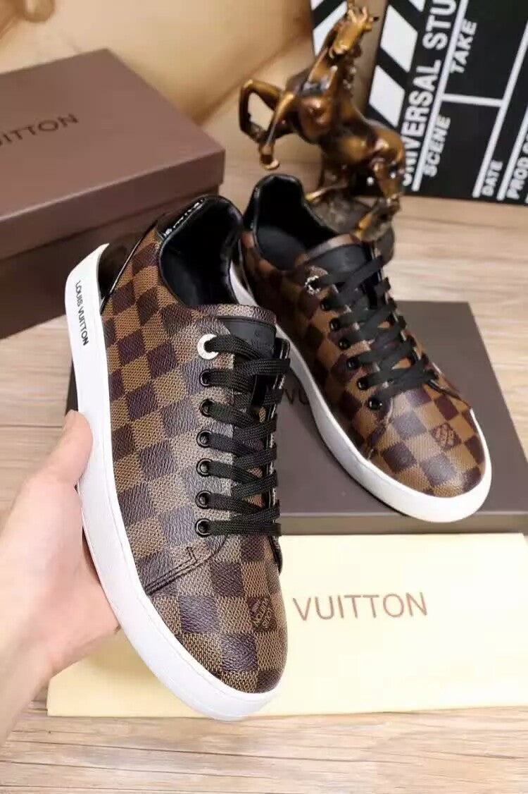 The Bags Vibe - Louis Vuitton Brown Sneaker