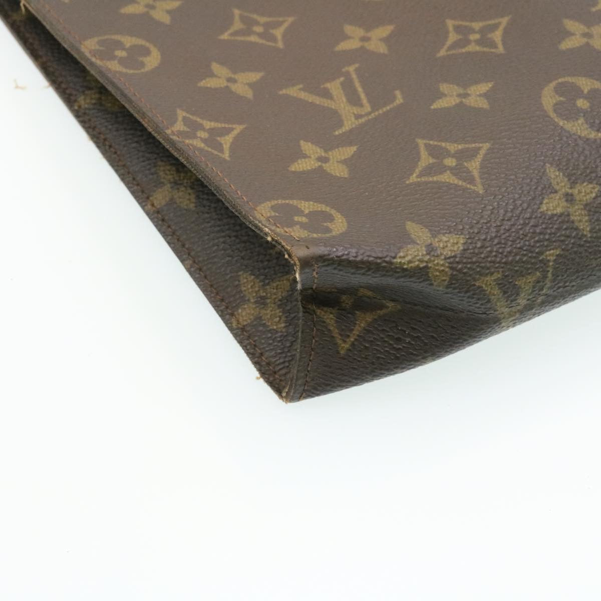 LOUIS VUITTON Monogram Poche Toilette 26 Pouch M47542 LV Auth 28226