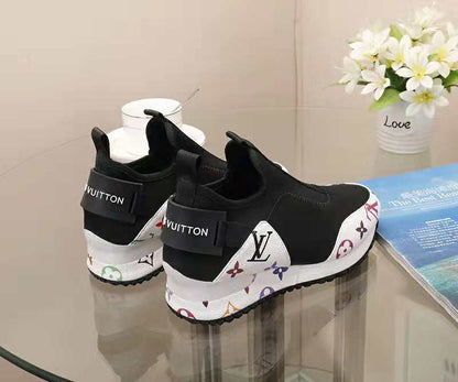 The Bags Vibe - New Arrival Louis Vuitton Sneaker 078