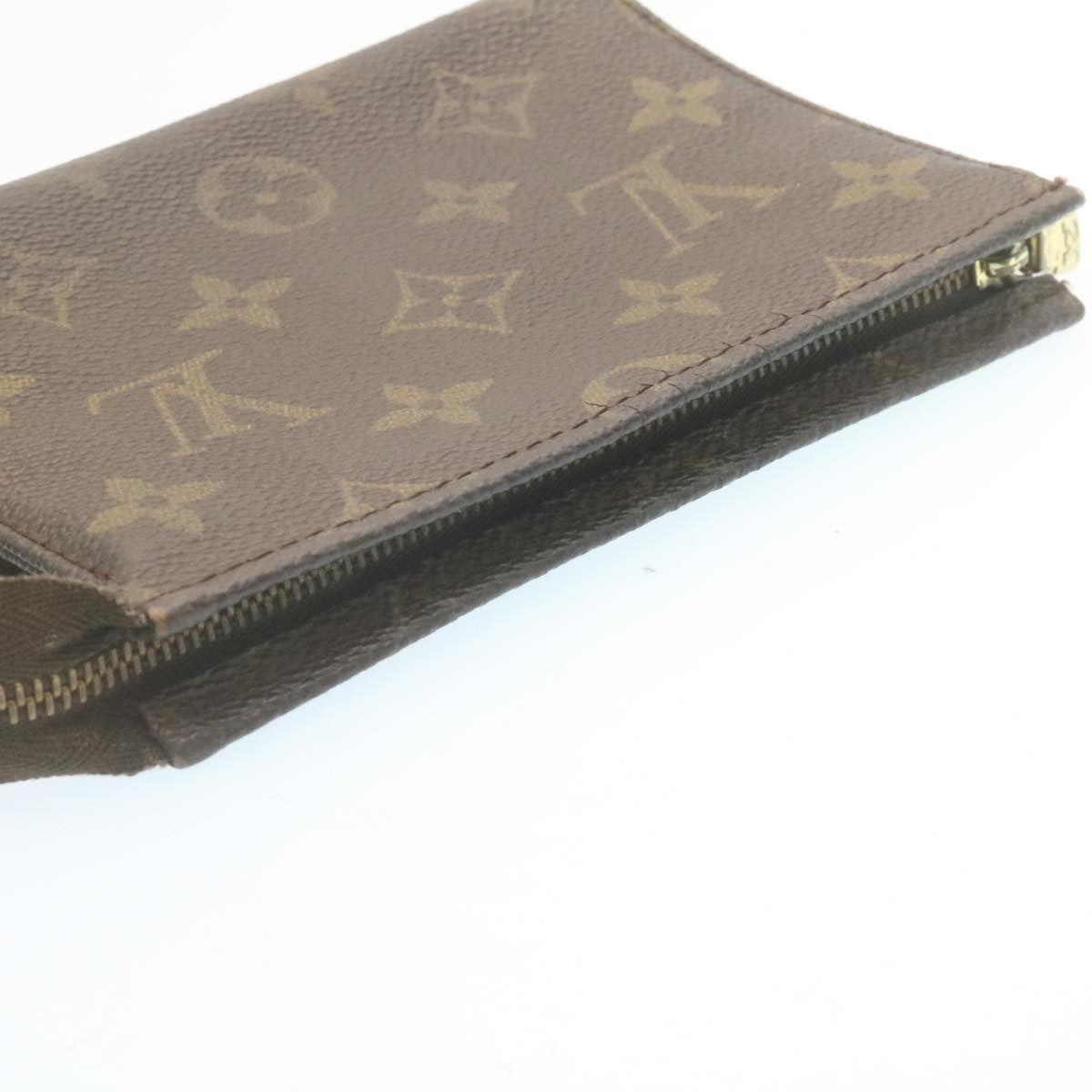 LOUIS VUITTON Monogram Poche Toilette 15 Pouch M47546 LV Auth 28603