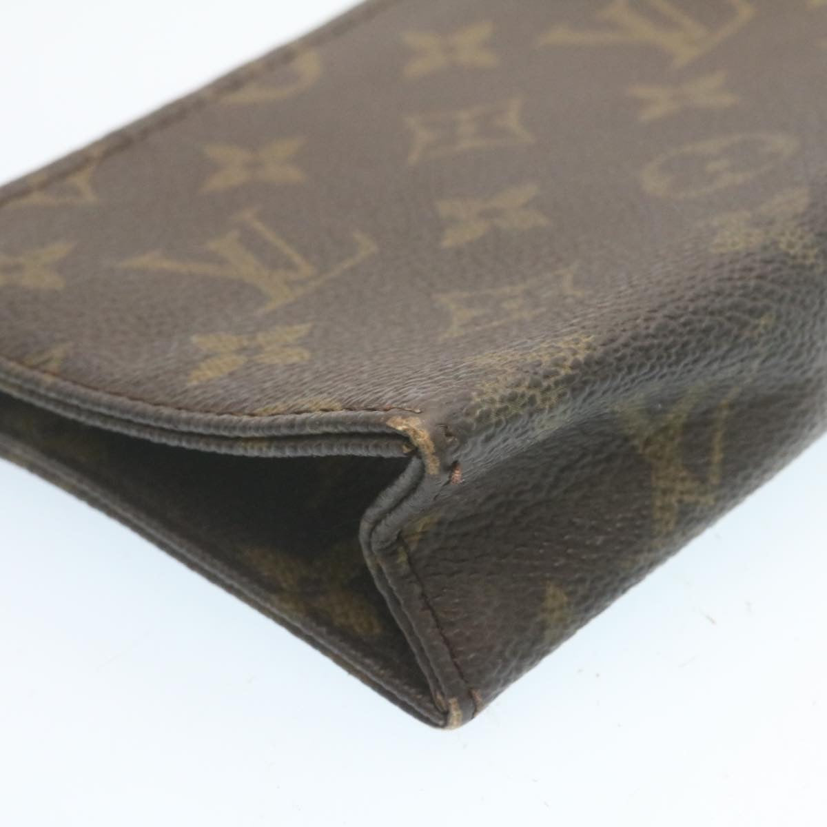 LOUIS VUITTON Monogram Poche Toilette 15 Pouch M47546 LV Auth 28603