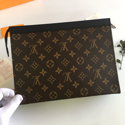 LOUIS VUITTON TOILETRY POUCH