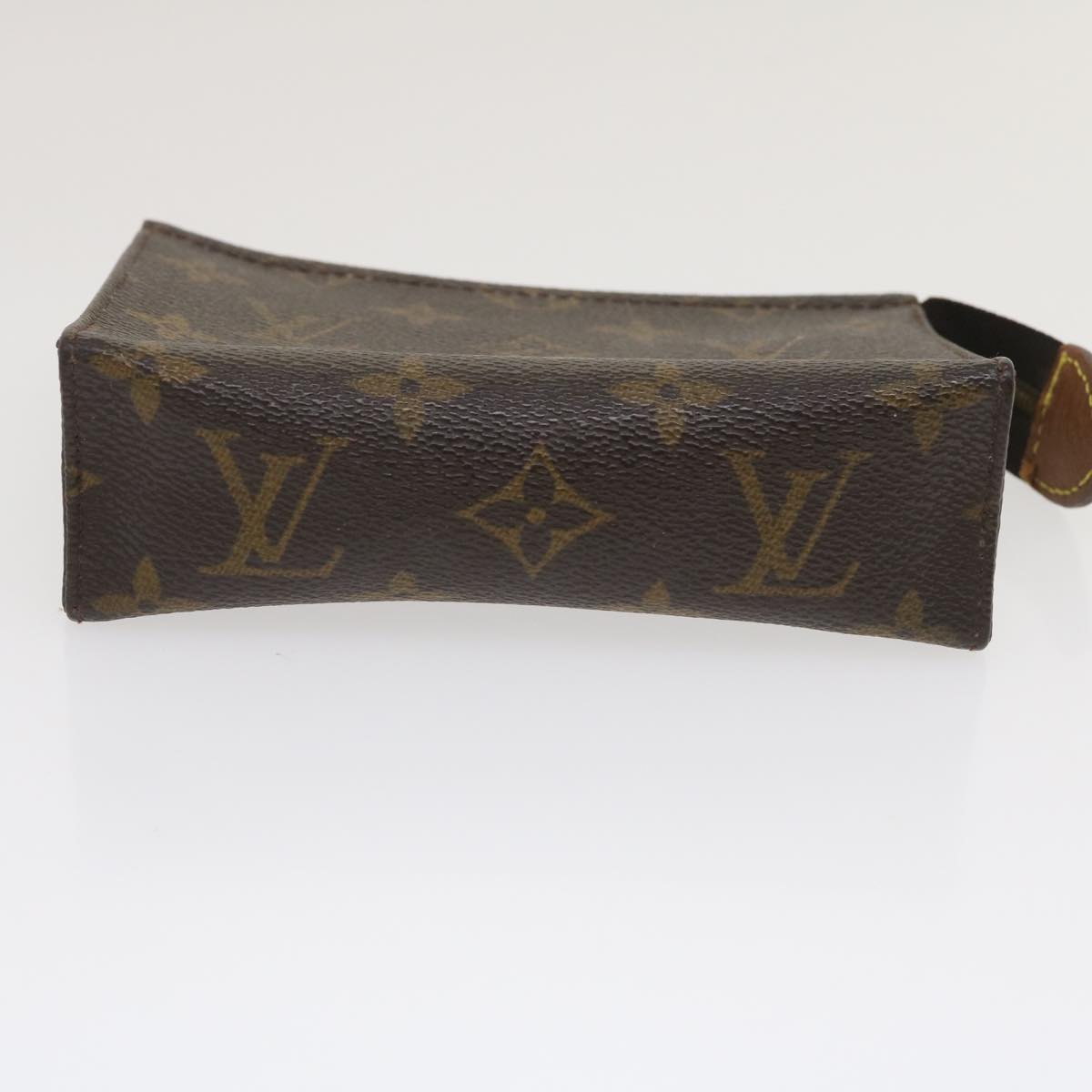 LOUIS VUITTON Monogram Poche Toilette 15 Pouch M47546 LV Auth 29831