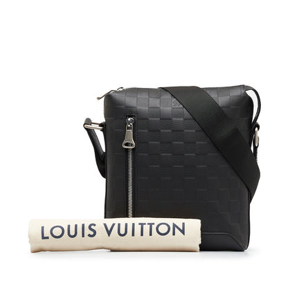 LOUIS VUITTON Damier Infini Discovery Messenger BB Crossbody Bag