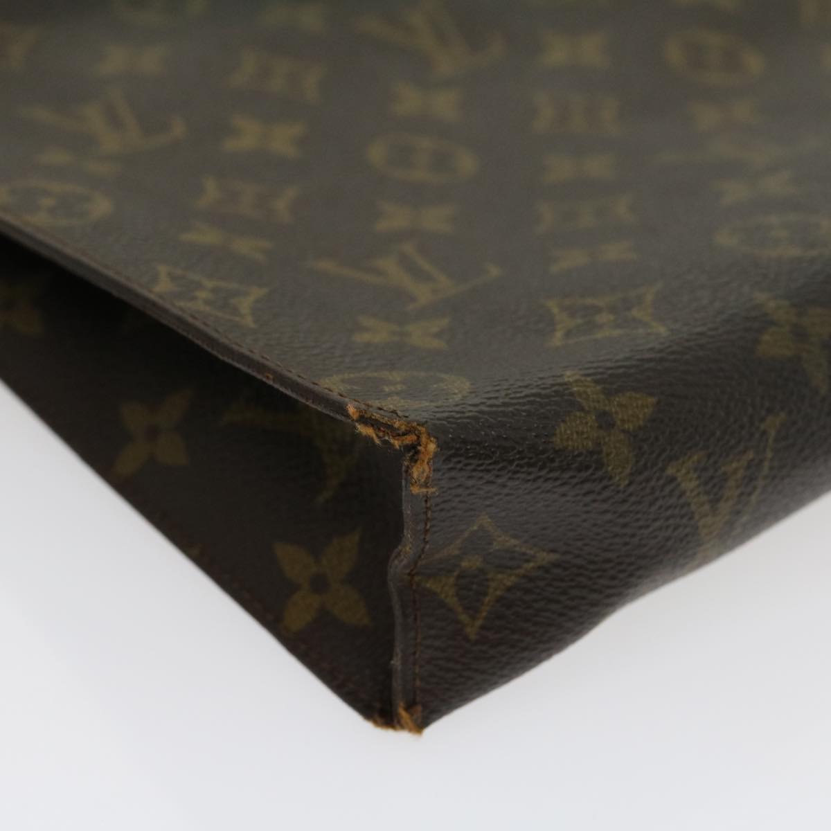 LOUIS VUITTON Monogram Poche Toilette 26 Pouch M47542 LV Auth 30196