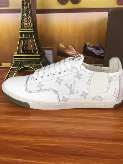 The Bags Vibe - New Arrival Louis Vuitton Sneaker 070