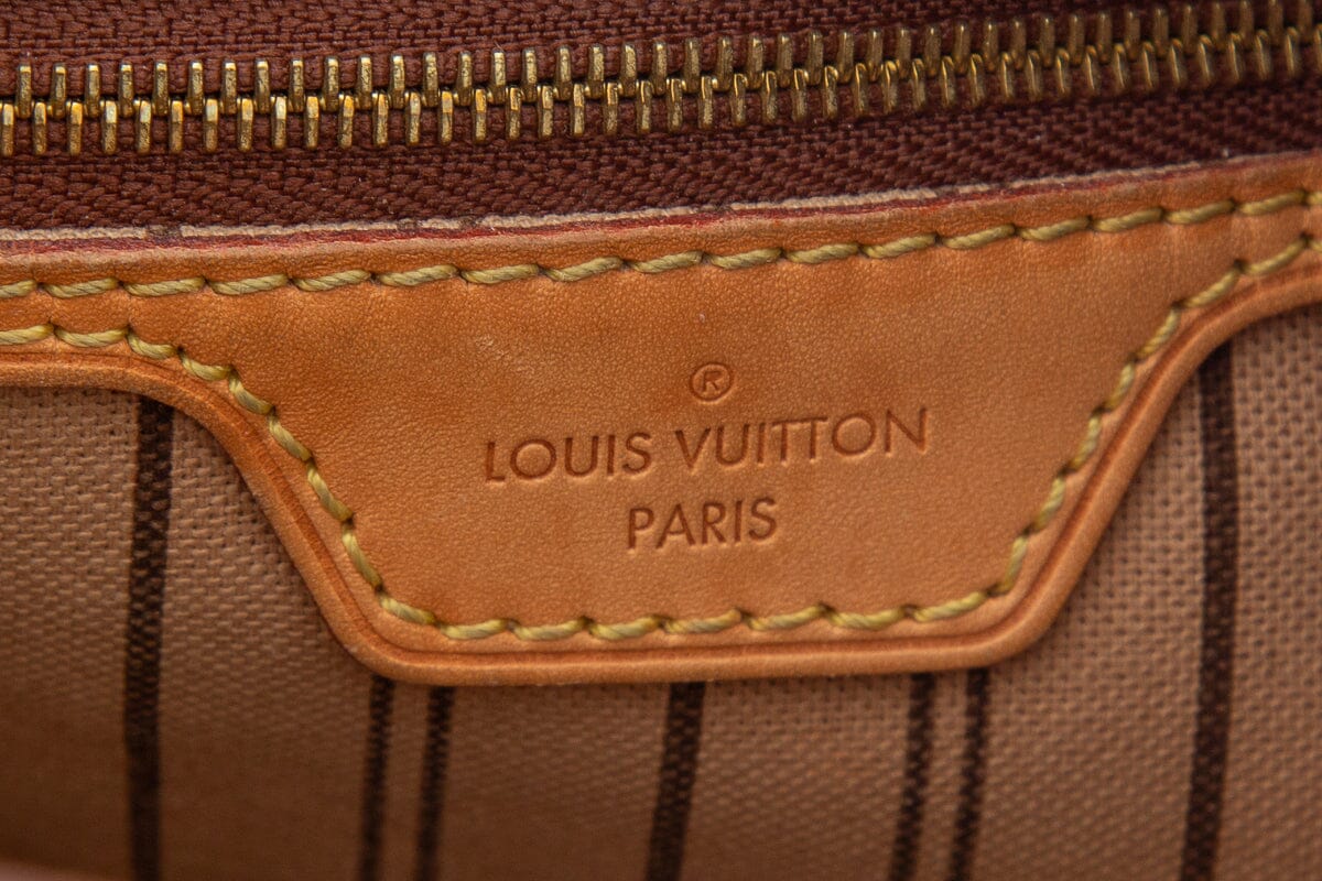 Louis Vuitton "Delightful" PM Monogram Handbag