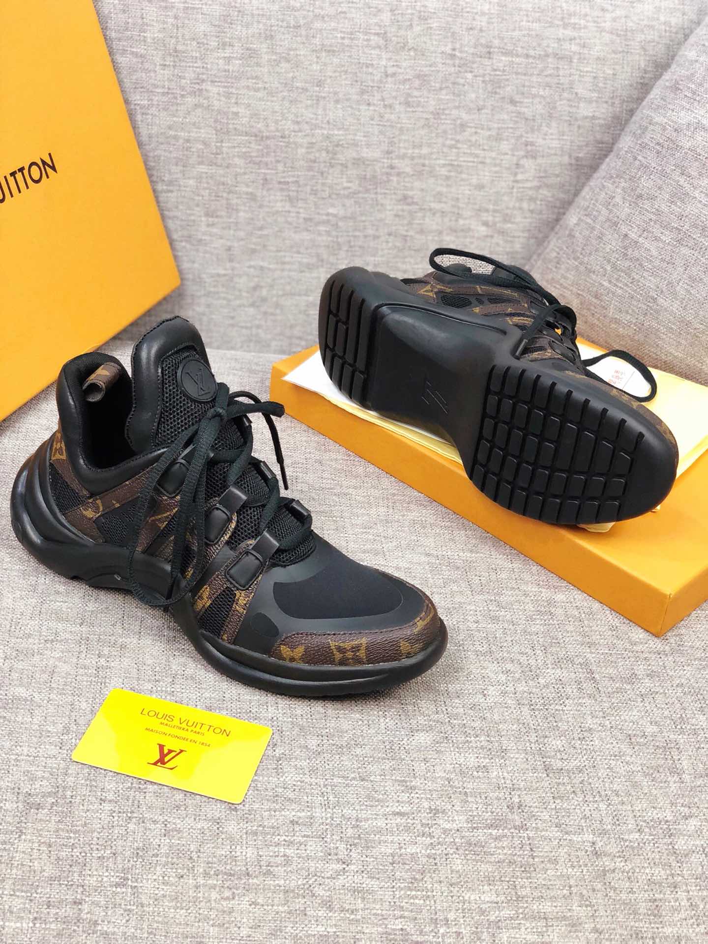 The Bags Vibe - Louis Vuitton Archlight Black Brown Sneaker