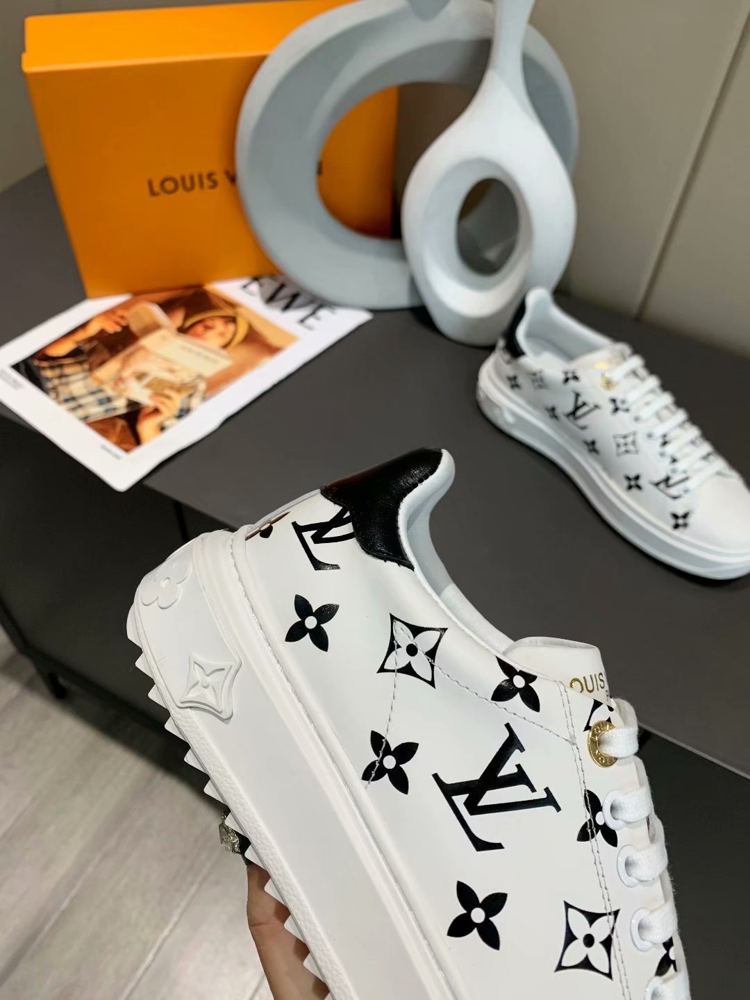 The Bags Vibe - Louis Vuitton Time Out Black Sneaker