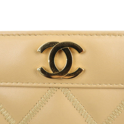 CHANEL Matelasse Ultra Stitch Lamb Skin 2.55 Tote Chain Bag Beige