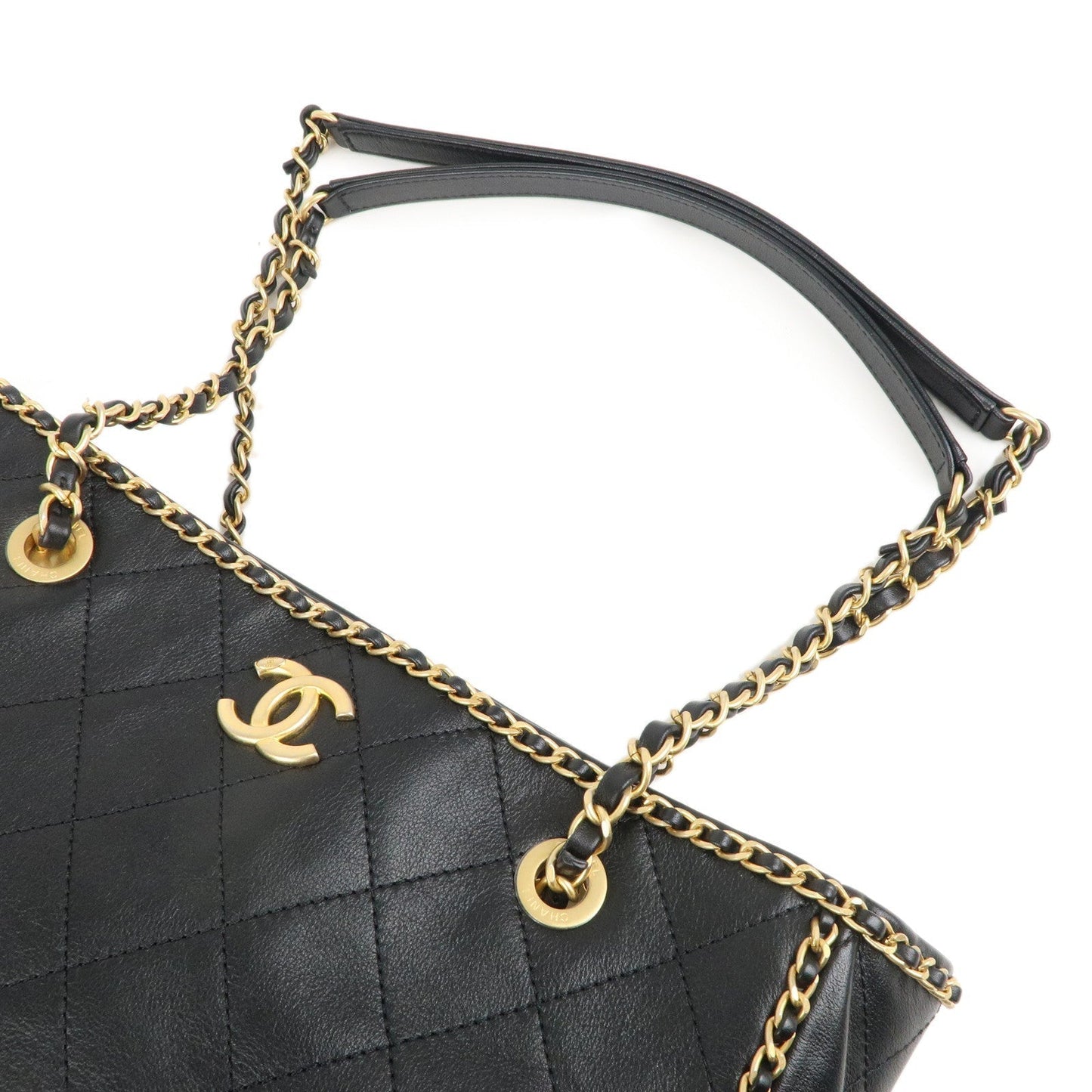 CHANEL Matelasse Lamb Skin Chain Around Tote Bag Black AS2739