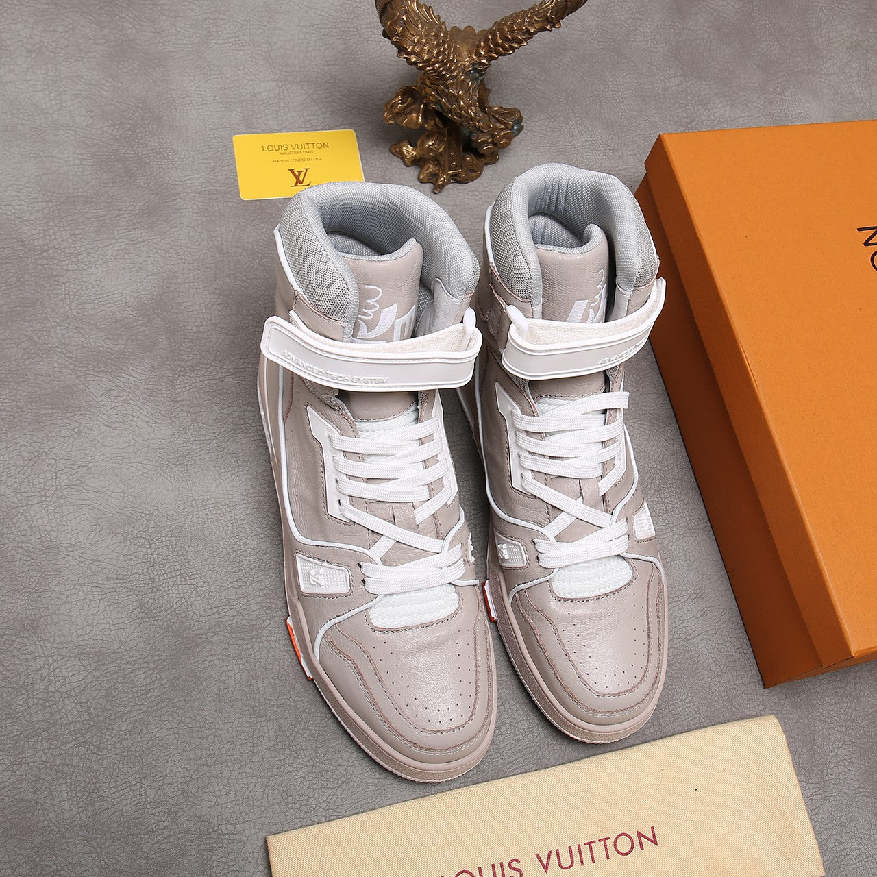 The Bags Vibe - Louis Vuitton Traners Inspired Sneaker