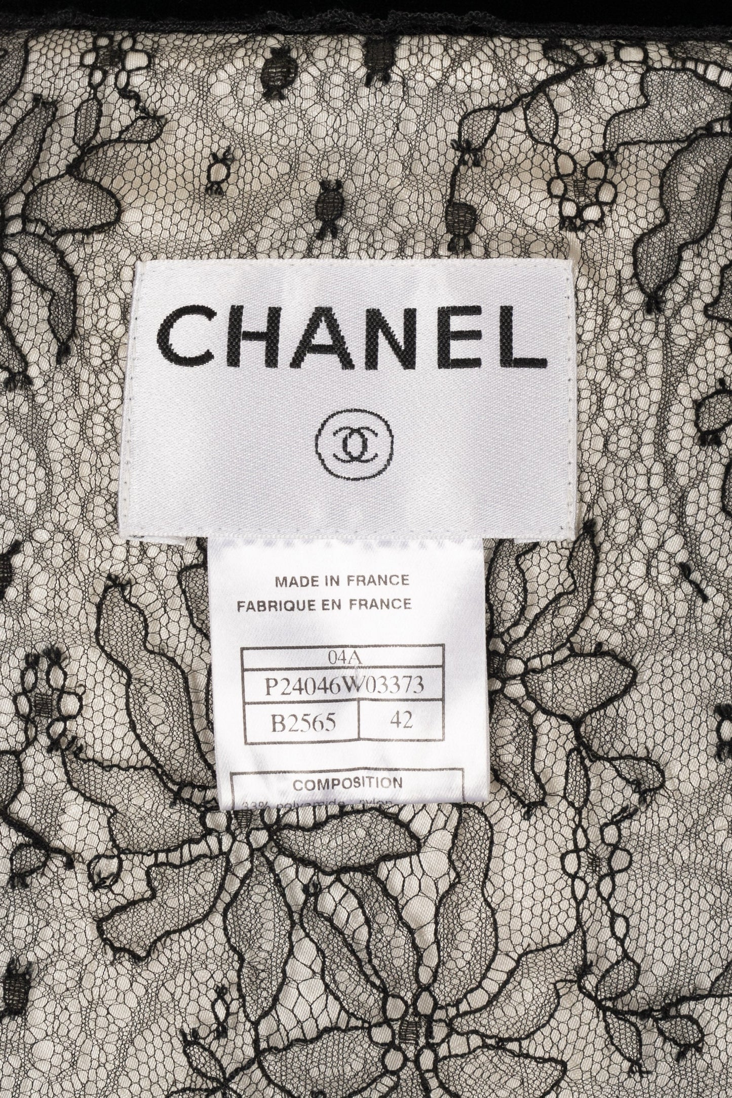 Veste noire et blanche Chanel