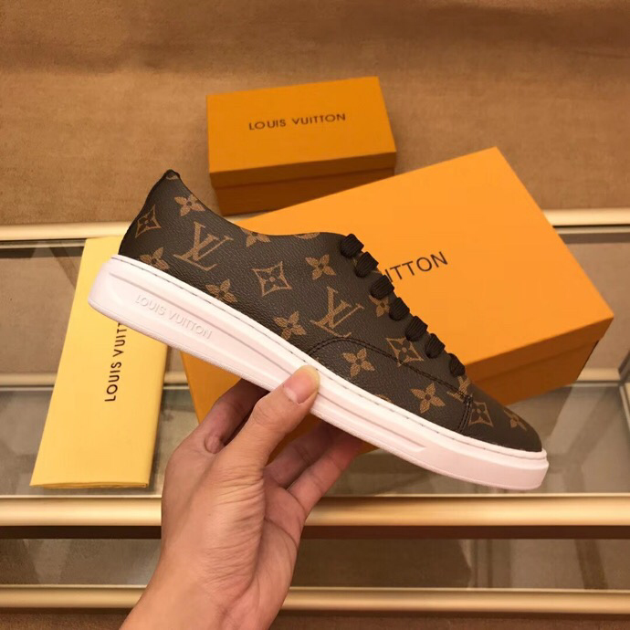 The Bags Vibe - New Arrival Louis Vuitton Sneaker 064