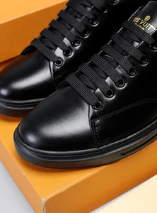 The Bags Vibe - Louis Vuitton Beverly Hills Hours Black Sneaker