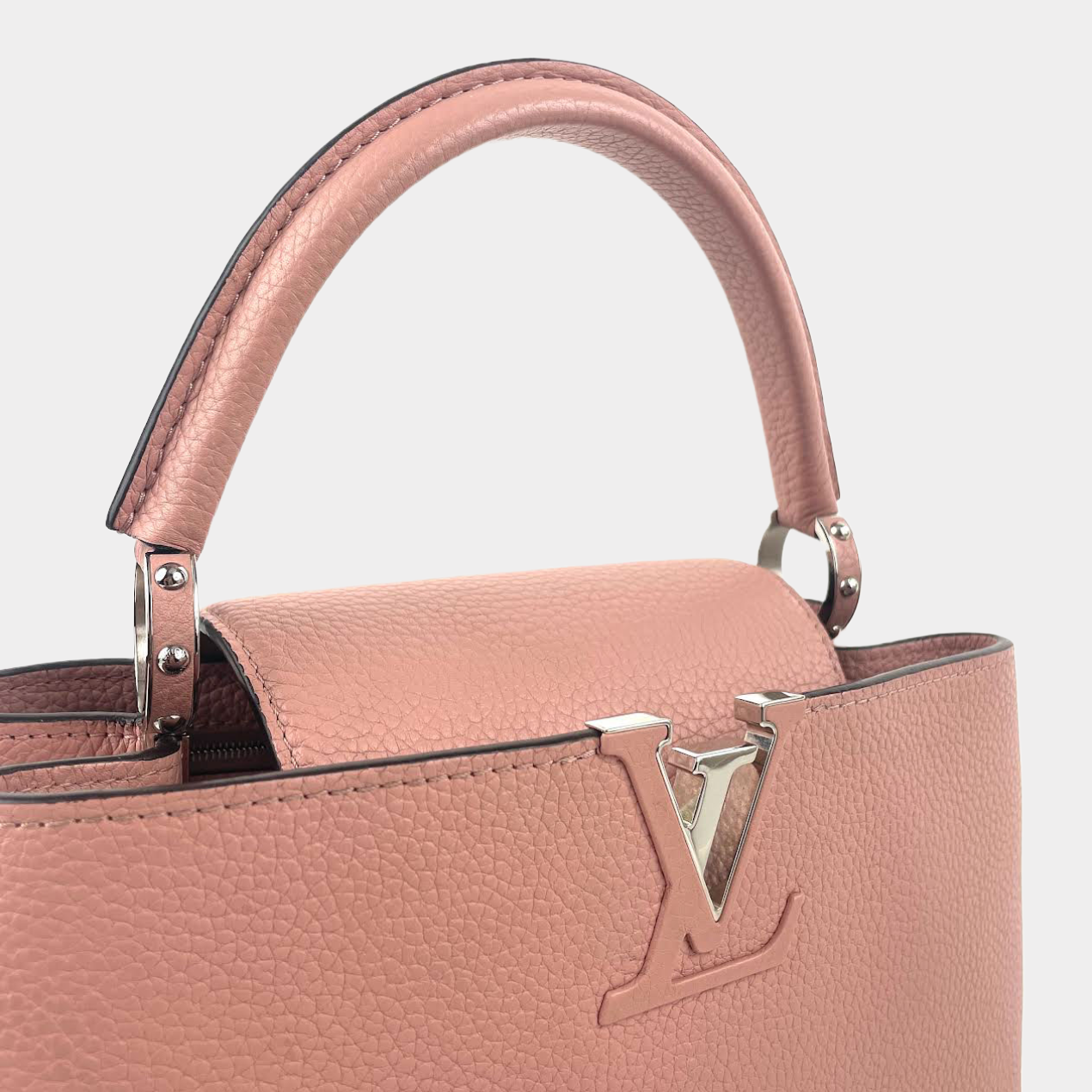 LOUIS VUITTON Capucines MM Taurillon Leather Pink