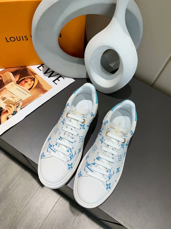 The Bags Vibe - Louis Vuitton Casual Low Blue White Sneaker