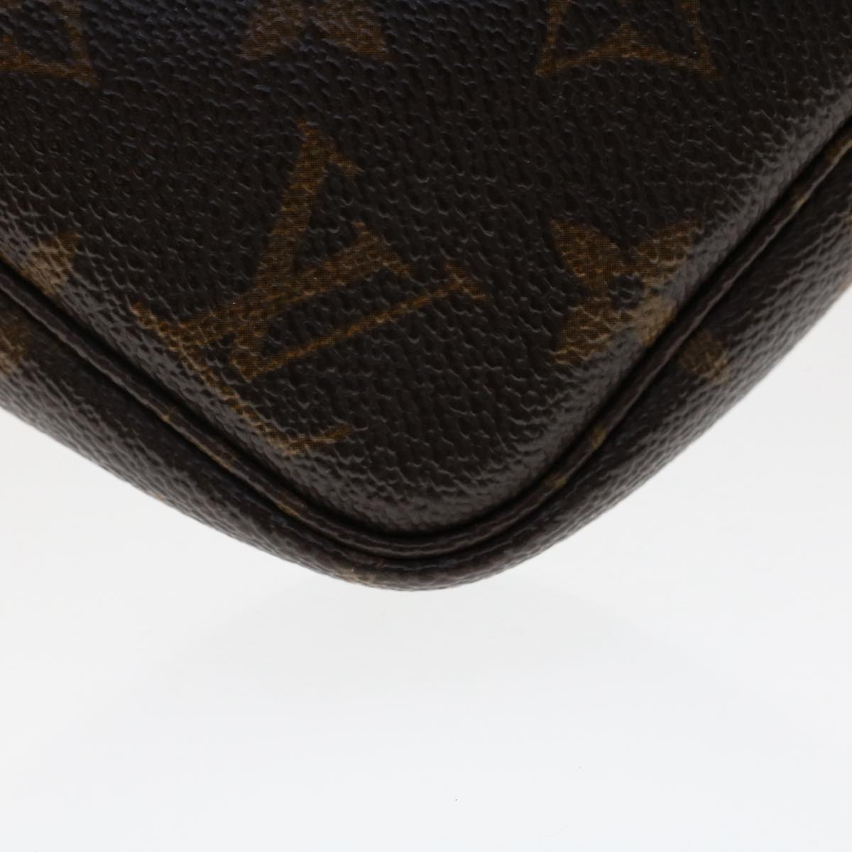 LOUIS VUITTON Monogram Pochette Accessoires Pouch M51980 LV Auth 49206