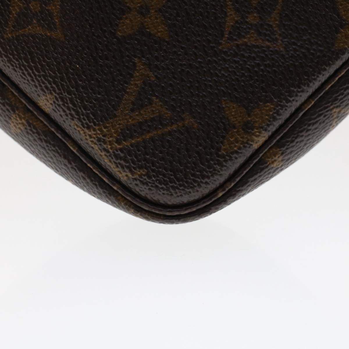 LOUIS VUITTON Monogram Pochette Accessoires Pouch M51980 LV Auth 49206