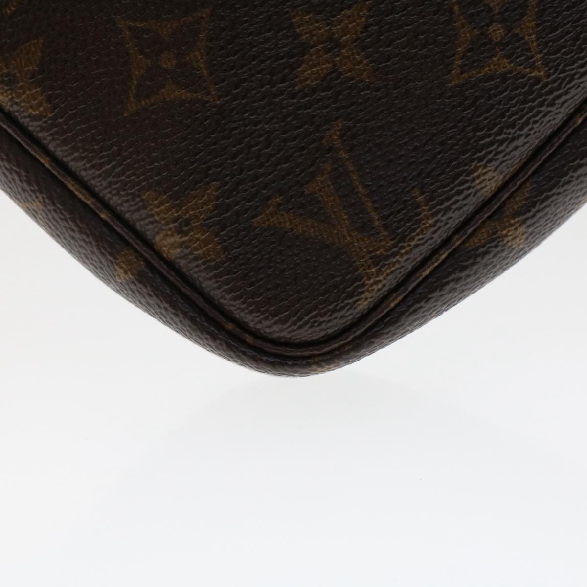 LOUIS VUITTON Monogram Pochette Accessoires Pouch M51980 LV Auth 49206