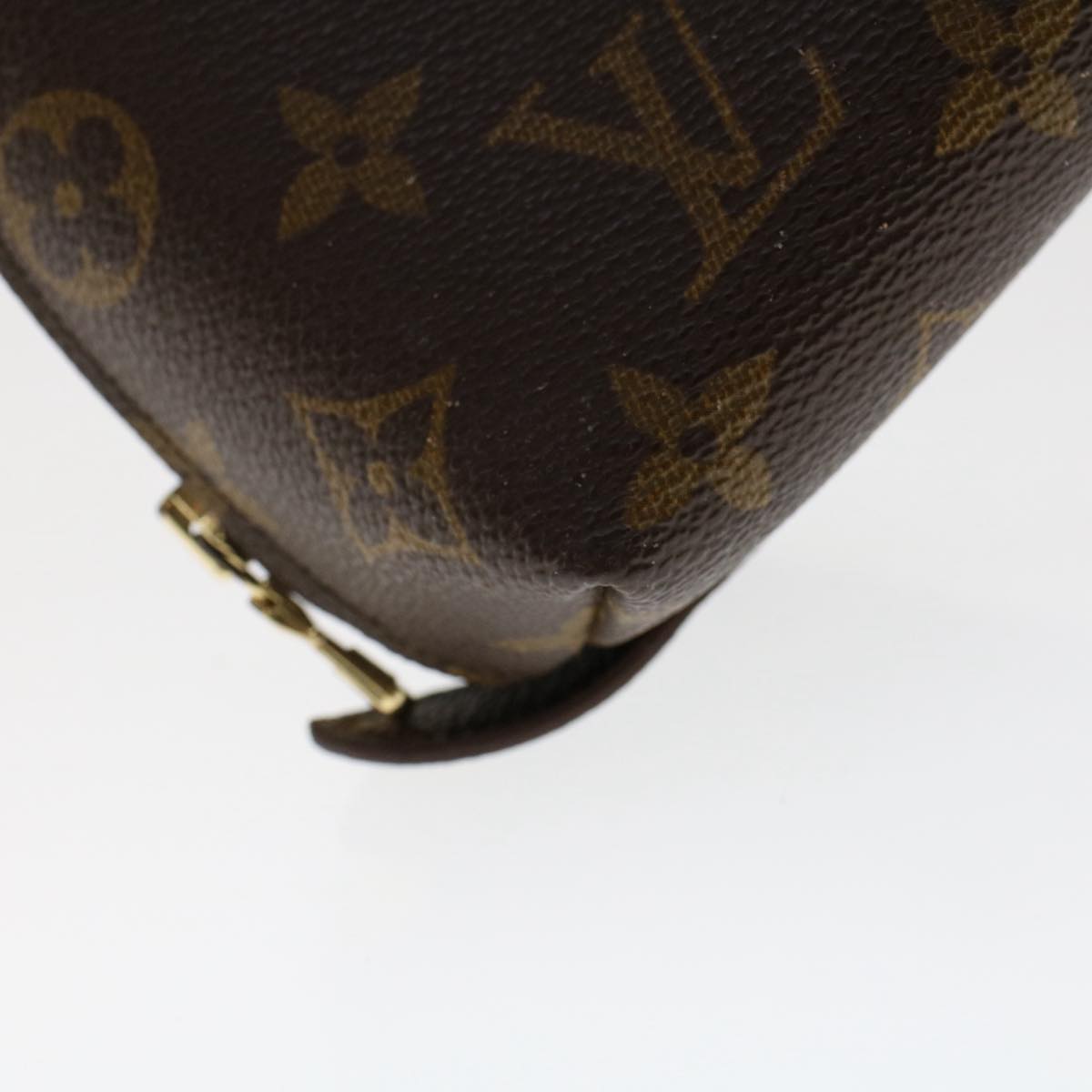 LOUIS VUITTON Monogram Trousse Demi Ronde Cosmetic Pouch M47520 LV Auth 49355