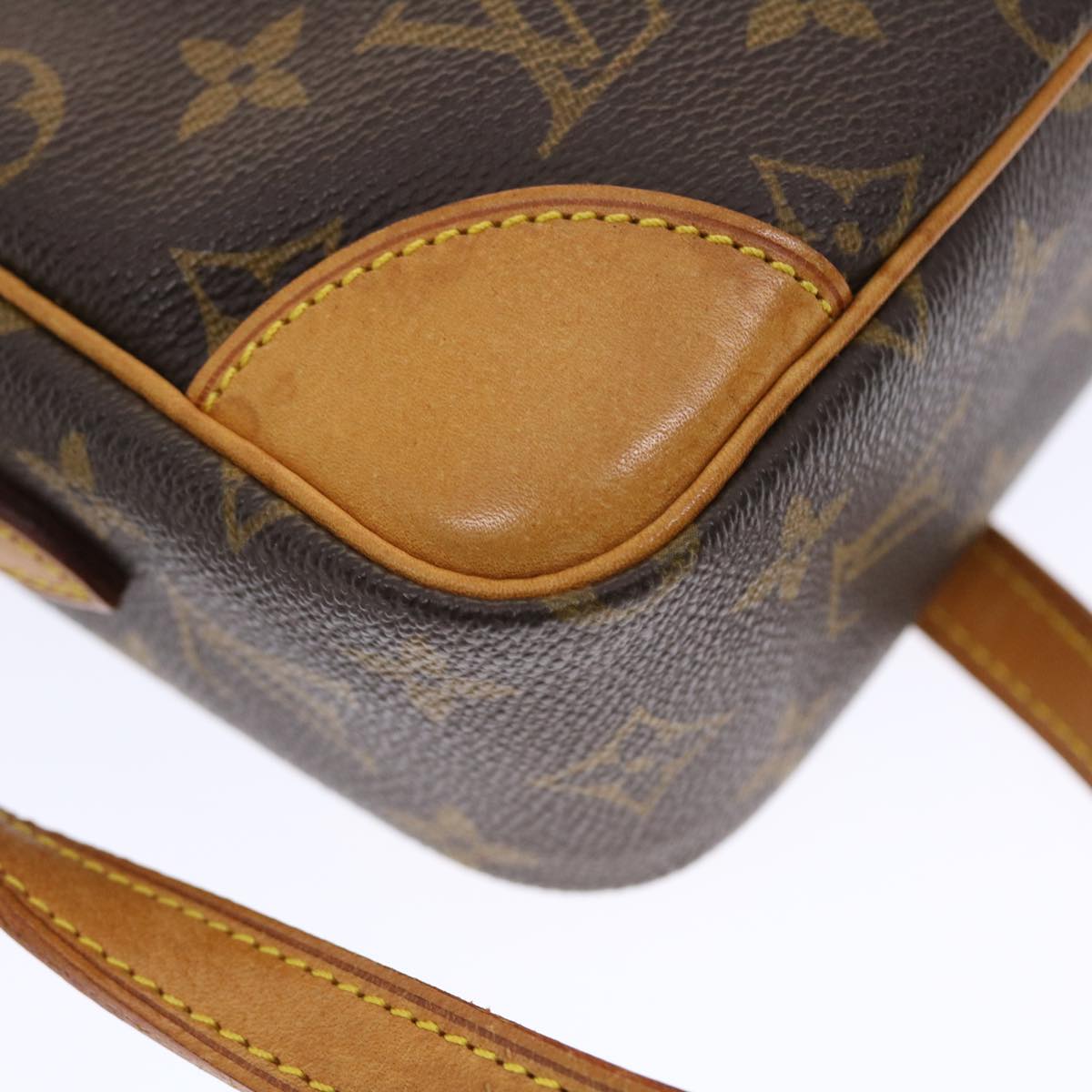 LOUIS VUITTON Monogram Trocadero 27 Shoulder Bag M51274 LV Auth 49392