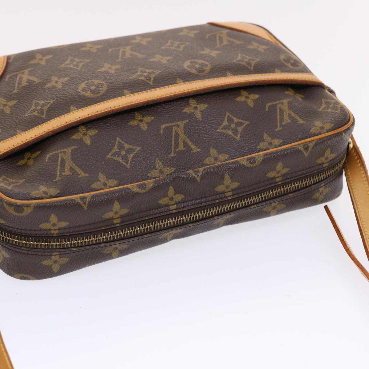 LOUIS VUITTON Monogram Trocadero 27 Shoulder Bag M51274 LV Auth 49392