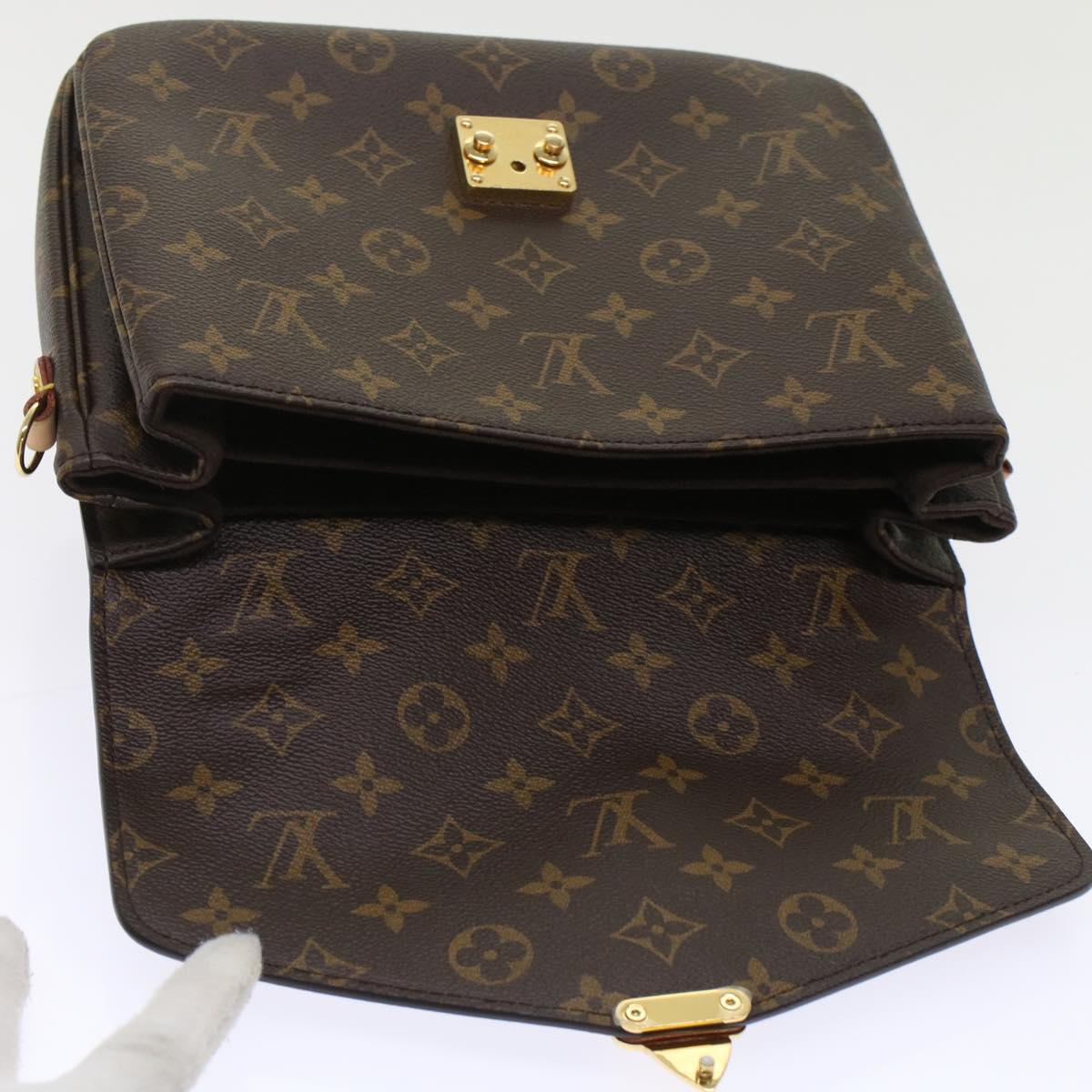 LOUIS VUITTON Monogram Pochette Metis MM Hand Bag 2way M44875 LV Auth 49466A