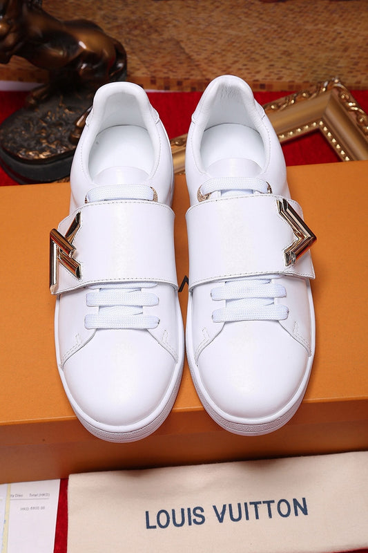 The Bags Vibe - Louis Vuitton Font Row White Sneaker