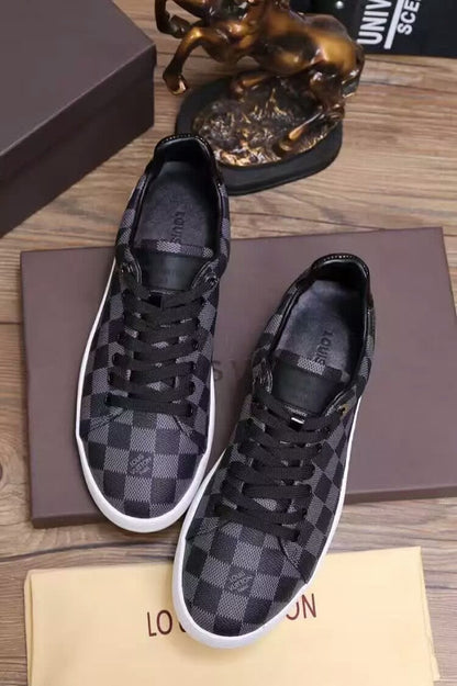 The Bags Vibe - Louis Vuitton Black Sneaker