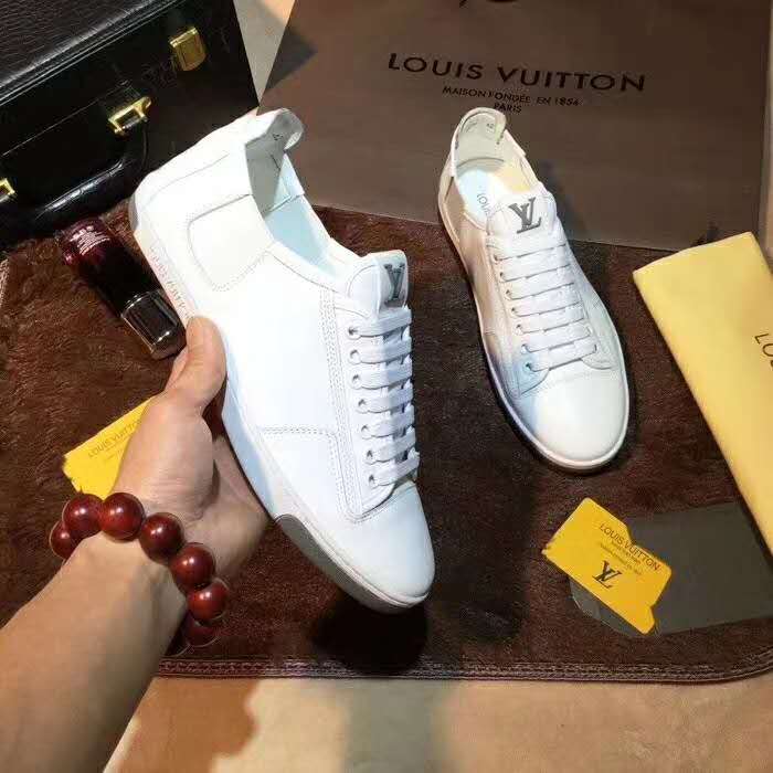 The Bags Vibe - New Arrival Louis Vuitton Sneaker 072