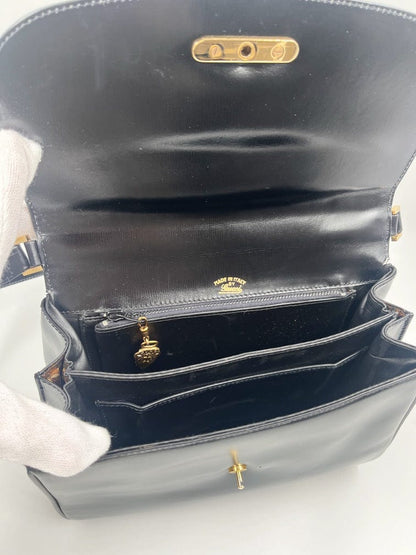 Stunning Vintage Gucci Box Bag - Black Leather