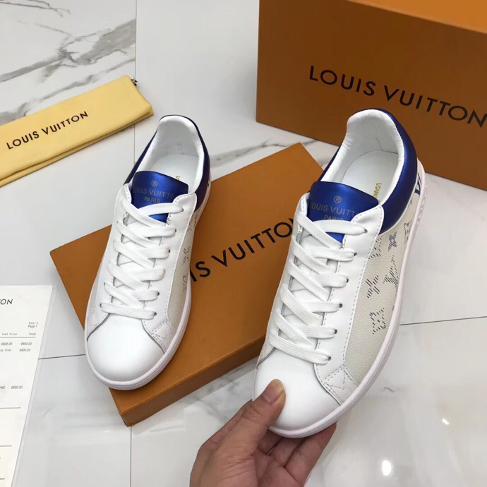 The Bags Vibe - New Arrival Louis Vuitton Sneaker 050