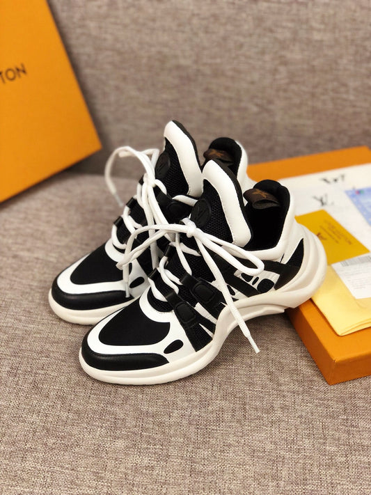 The Bags Vibe - Louis Vuitton Archlight Black White Sneaker