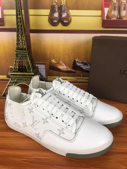 The Bags Vibe - New Arrival Louis Vuitton Sneaker 070