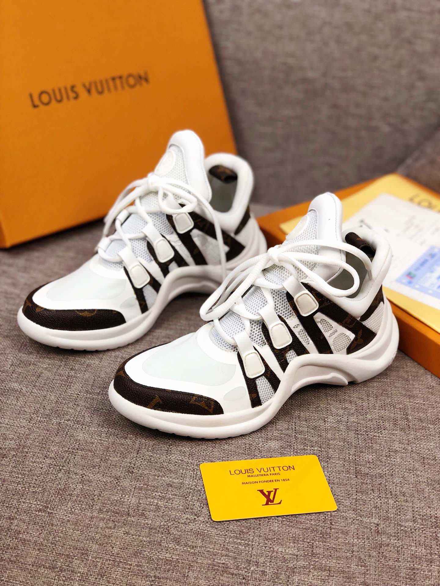 The Bags Vibe - Louis Vuitton Archlight White Brown Sneaker